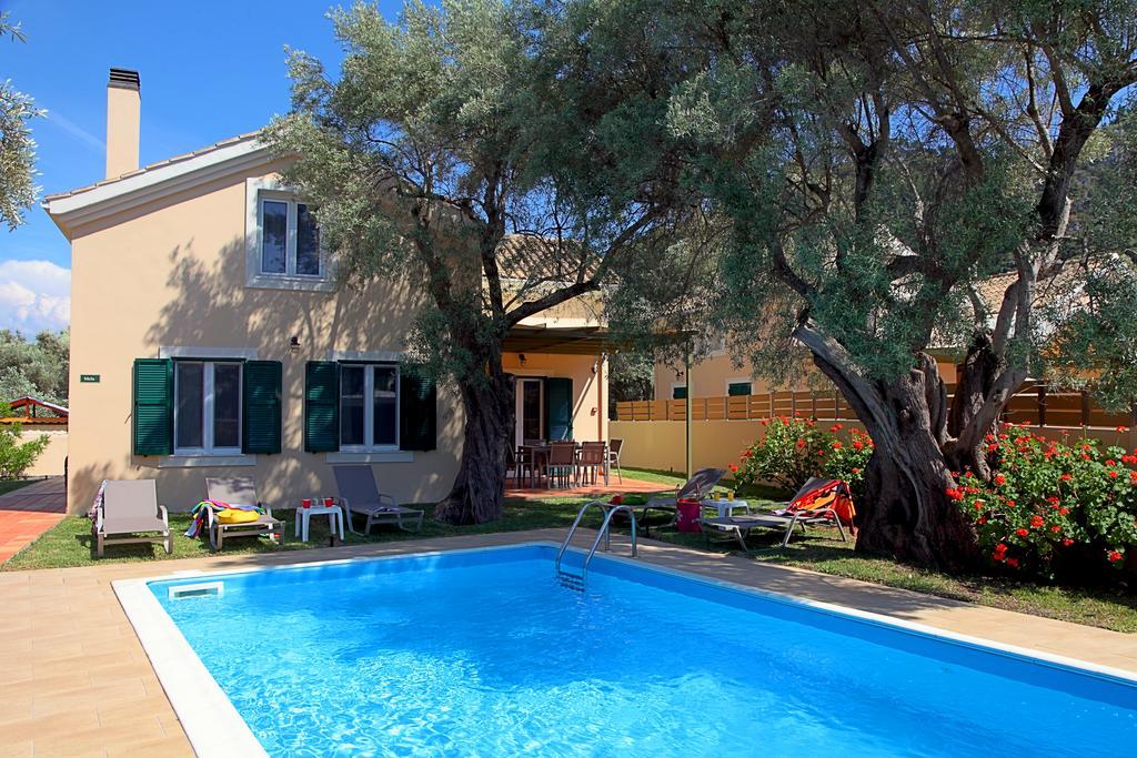 Kydonies Villas Frinion Exterior photo