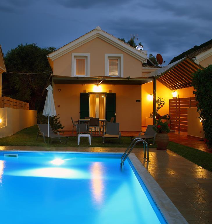 Kydonies Villas Frinion Exterior photo